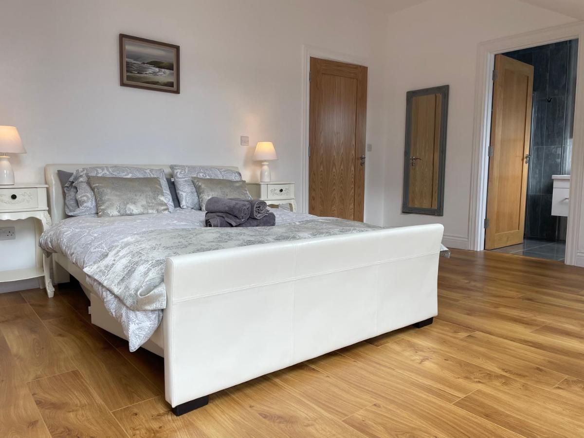 Lough Key Luxury Riverfront Apartment Cootehall Экстерьер фото