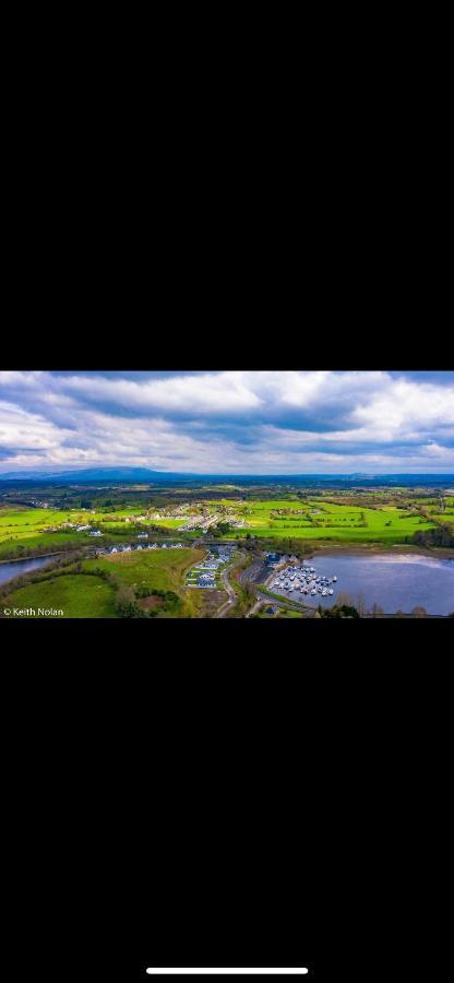 Lough Key Luxury Riverfront Apartment Cootehall Экстерьер фото