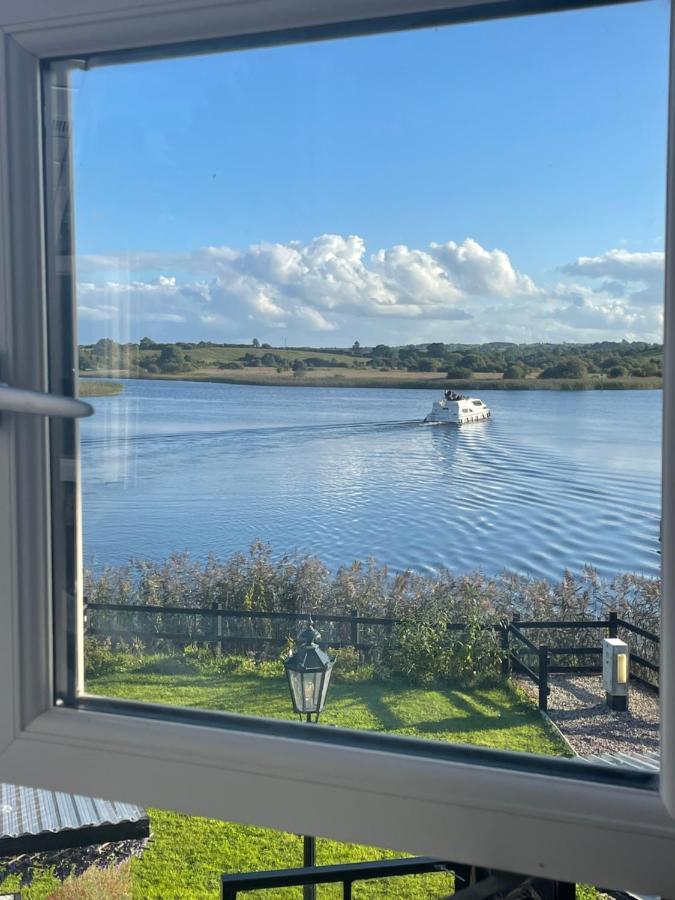 Lough Key Luxury Riverfront Apartment Cootehall Экстерьер фото