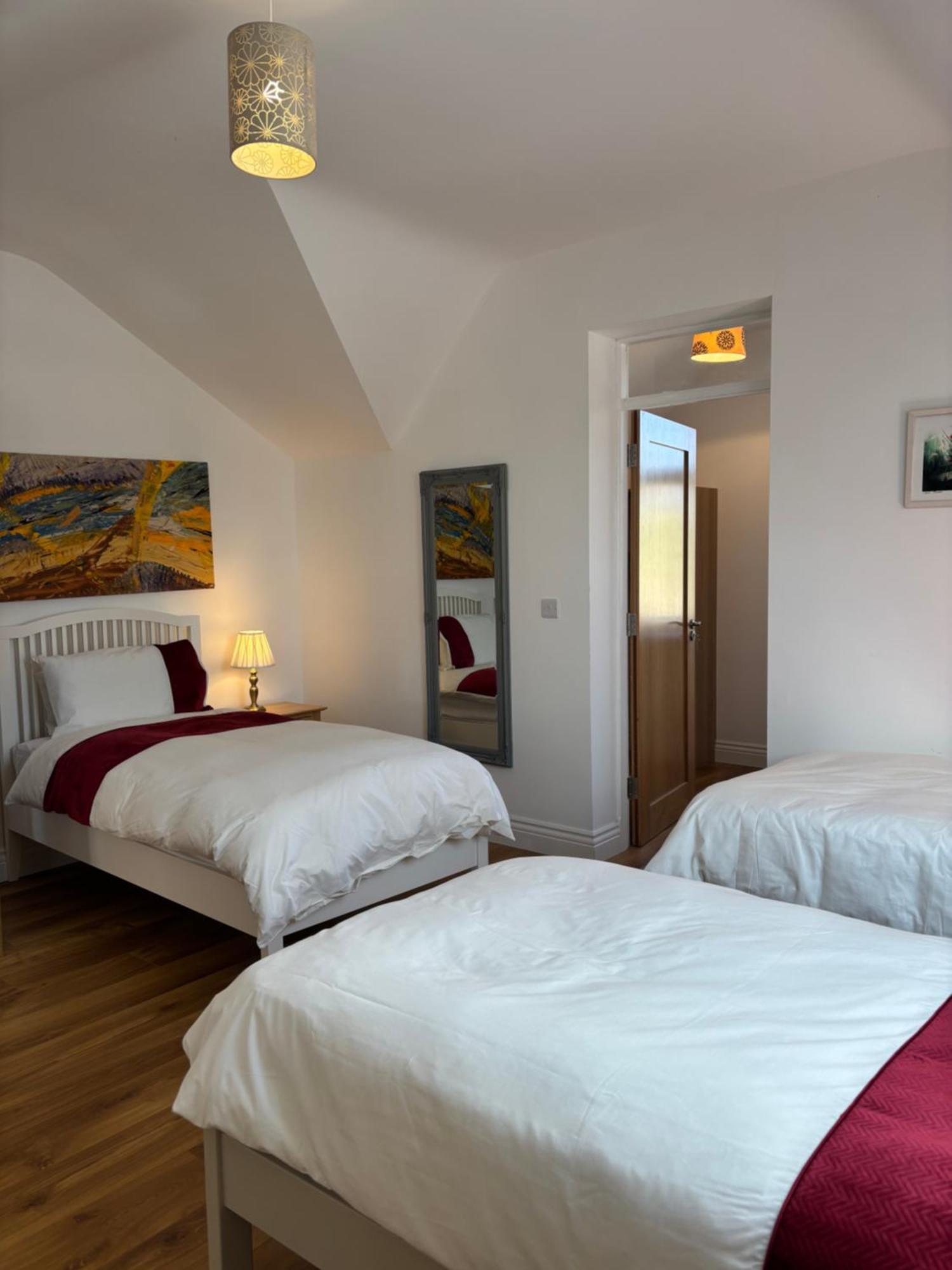 Lough Key Luxury Riverfront Apartment Cootehall Экстерьер фото
